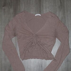 Elegant Ruched Long Sleeve Crop Top